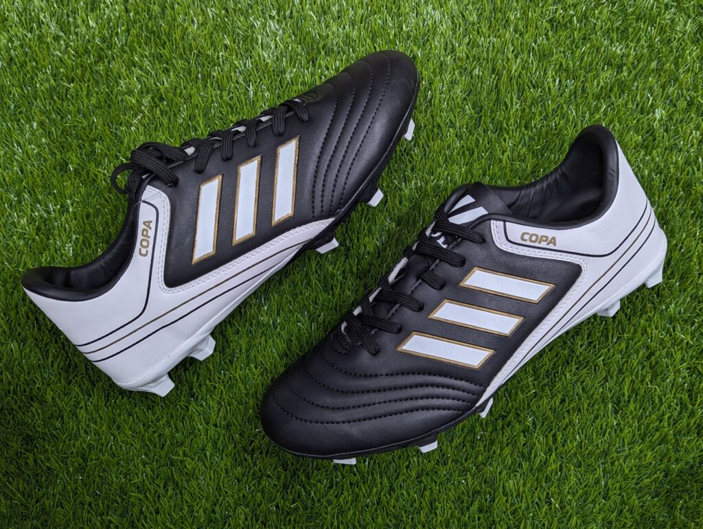 Low Neck Football Boot Black (3)