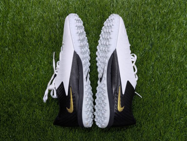 Low Neck Football Turf Black (1)