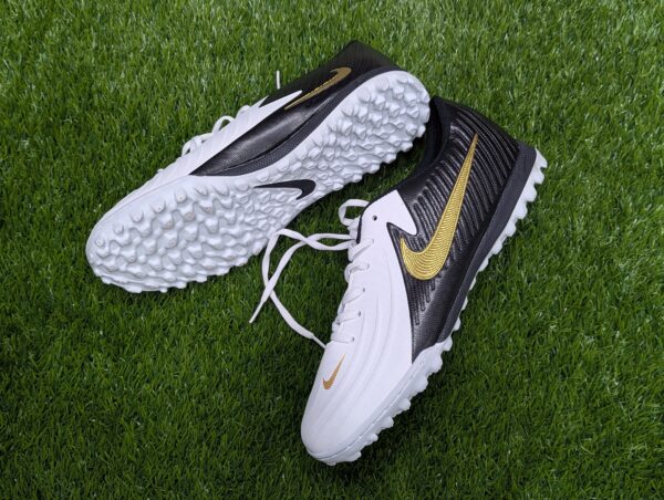 Low Neck Football Turf Black (2)