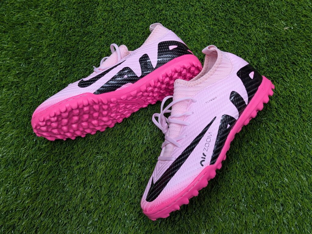 Semi High Neck Football Turf Pink (2)