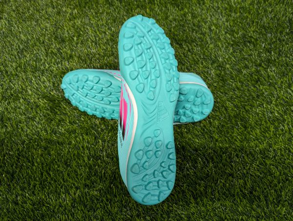 Semi high neck football turf mint (1)