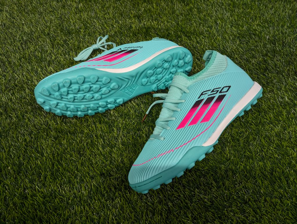 Semi high neck football turf mint (2)