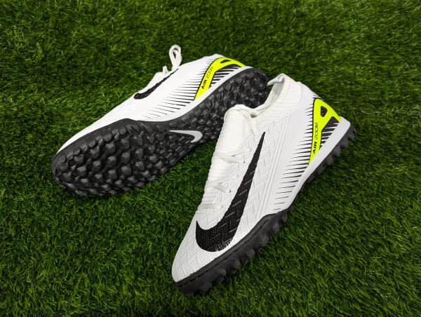 Semi high neck football turf white (1)